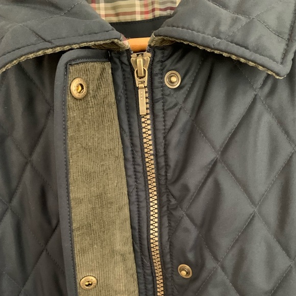 L.L. Bean Quilted Riding Vest Navy Medium - Picture 2 of 8